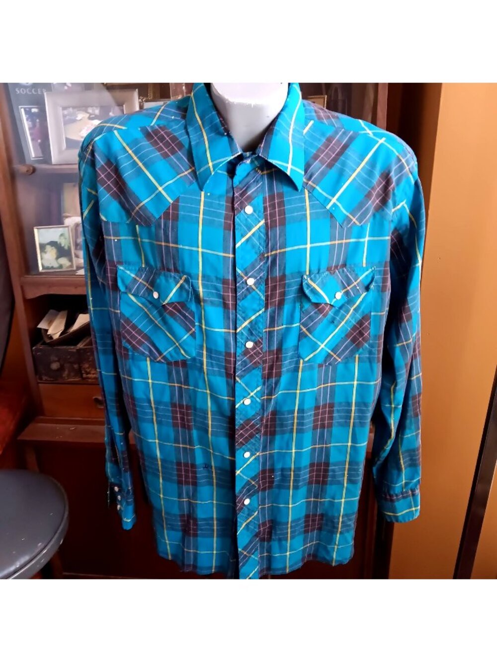 Vintage Mens Western Shirt XL Trashed Wrangler Plaid Snap 17.5x36 Long Tail 90s